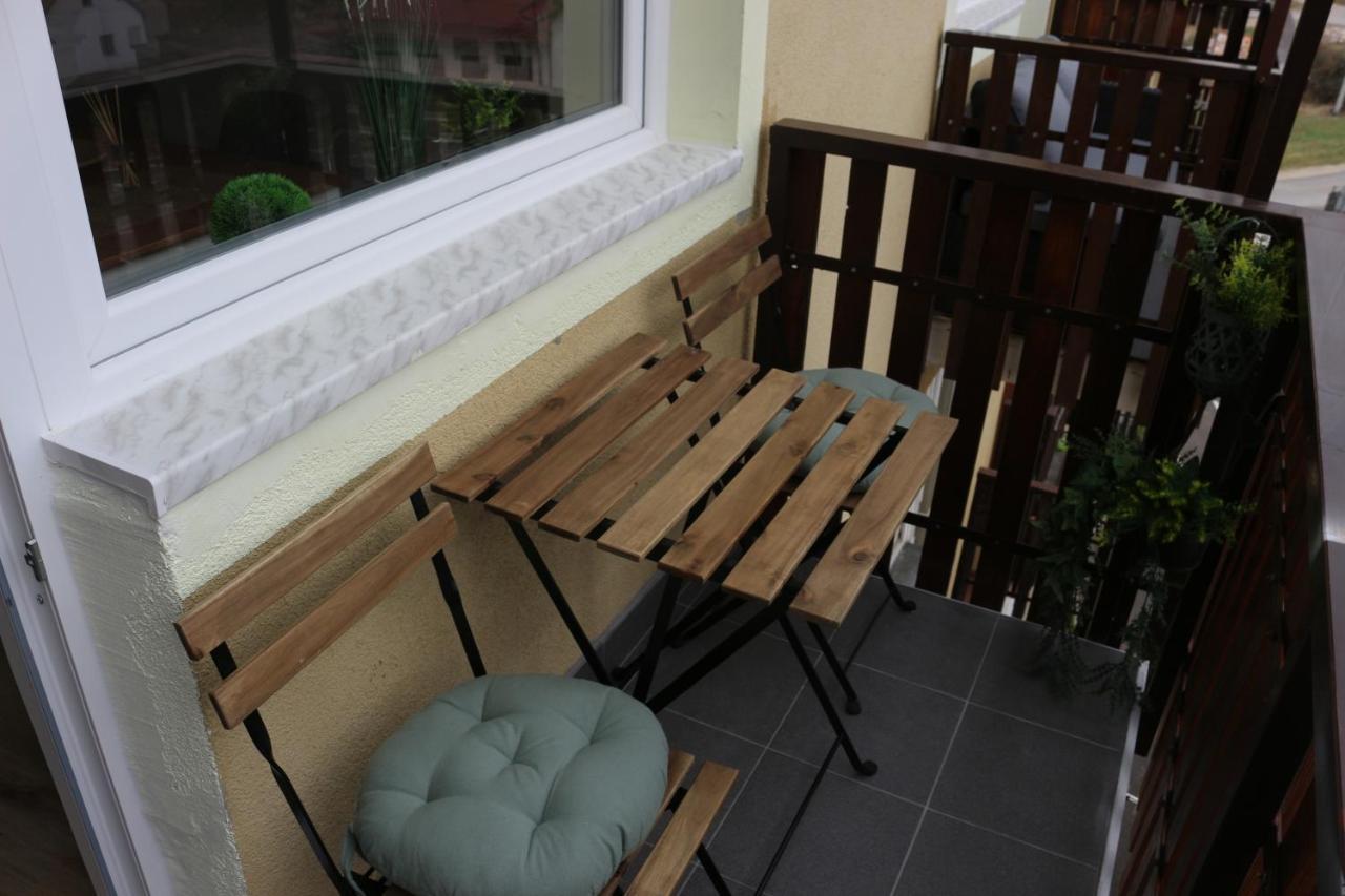 Ferienwohnung Studio Apartman Tajci Slunj Exterior foto